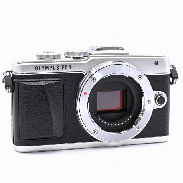 OLYMPUS(オリンパス)のOLYMPUS PEN E-PL7 ボディ シルバー スマホ/家電/カメラのカメラ(ミラーレス一眼)の商品写真