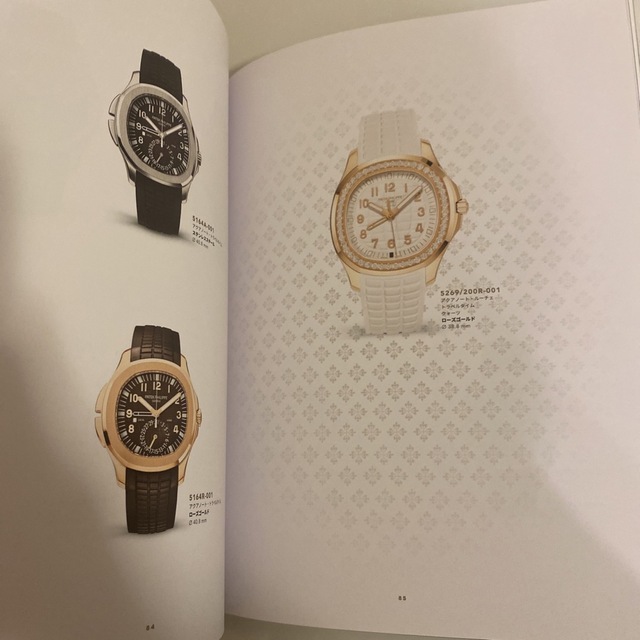 PATEK PHILIPPE PATEK PHILIPPE パテックフィリップ 2022 カタログ の通販 by メロン パテックフィリップ PATEK PHILIPPE カタログ