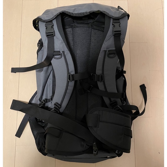 PAAGO WORKS パーゴワークス バディ33 アーバングレー中古美品 の通販