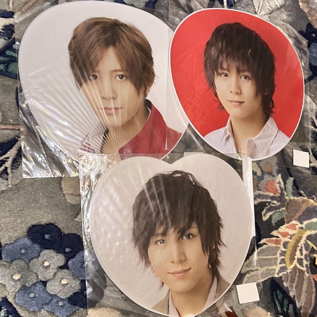 山田涼介 うちわ エンタメ/ホビーのタレントグッズ(アイドルグッズ)の商品写真