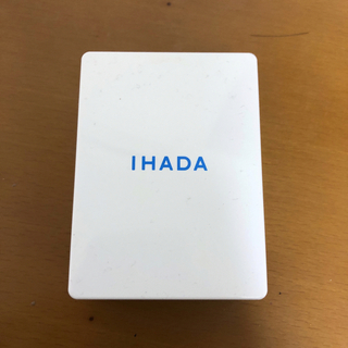 イハダ(IHADA)のIHADA 薬用フェイスプロテクトパウダー(フェイスパウダー)