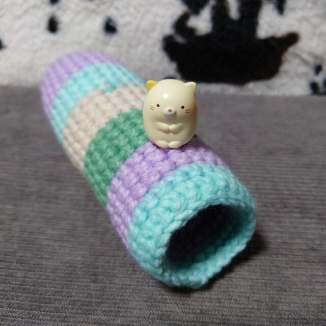 ハンドメイド やもちぐら ゆめかわカラー 長め 手編み ハンドメイドのペット(おもちゃ/ペット小物)の商品写真