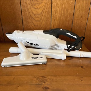Makita - マキタ✳︎充電式✳︎クリーナー✳︎掃除機✳︎コードレス✳︎18V✳︎紙パック式