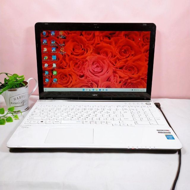Windows11簡単すぐ使えるカメラ付きノートパソコンPC-