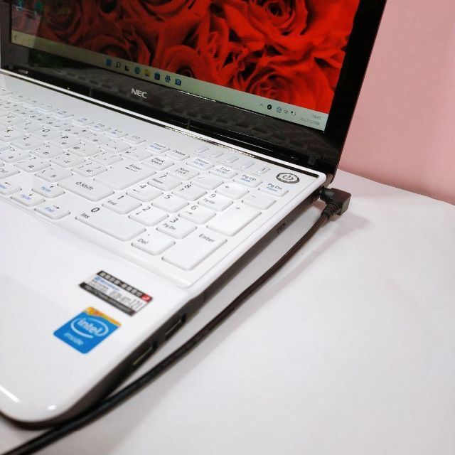 Windows11簡単すぐ使えるカメラ付きノートパソコンPC | bdtimesnews.com