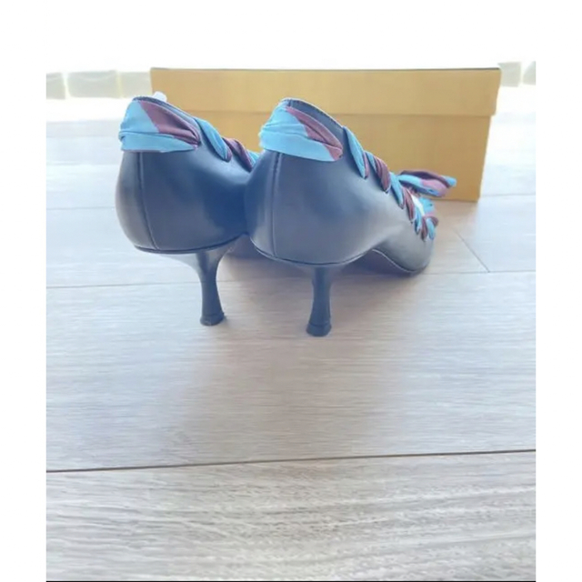 FENDI(フェンディ)の【新品未使用】Fendi パンプス レディースの靴/シューズ(ハイヒール/パンプス)の商品写真