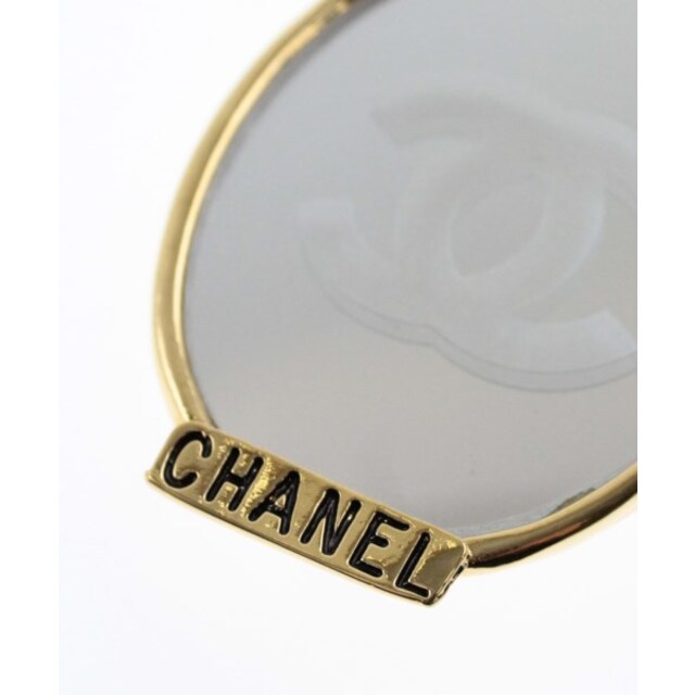 CHANEL(シャネル)のCHANEL シャネル ブローチ・コサージュ - ゴールド 【古着】【中古】 レディースのアクセサリー(ブローチ/コサージュ)の商品写真