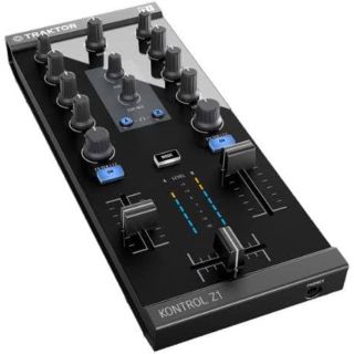 Native Instruments 2 TRAKTOR Kontrol Z1(PCDJ)