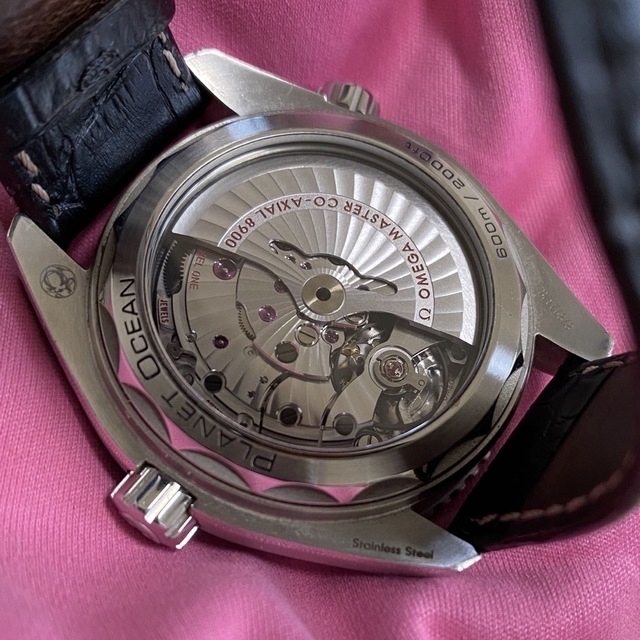 OMEGA(オメガ)のオメガ　シーマスター プラネットオーシャン  OMEGA  SEAMASTER メンズの時計(腕時計(アナログ))の商品写真