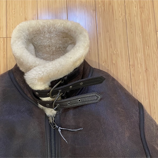 AVIREX(アヴィレックス)の寒冷地b-3／極暖／vintage／brown／sheep skin／ムートン メンズのジャケット/アウター(フライトジャケット)の商品写真