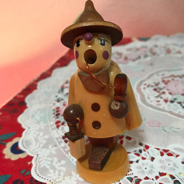 ドイツ製 Räuchermännchen」クリスマス 伝統な煙人形