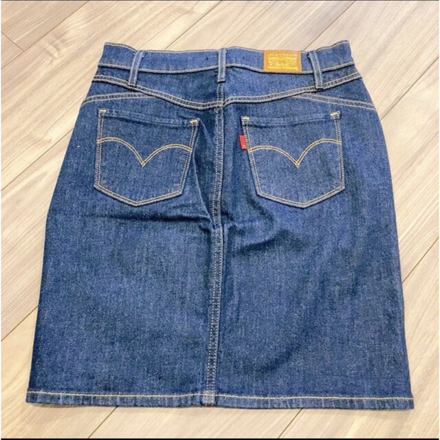 新品！リーバイス　Levi's デニムスカート　ミニスカート レディースのスカート(ミニスカート)の商品写真