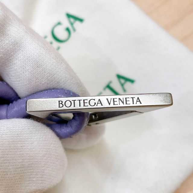 Bottega Veneta(ボッテガヴェネタ)の【新品未使用】BOTTEGA VENETA キーリング　キーホルダー レディースのファッション小物(キーホルダー)の商品写真