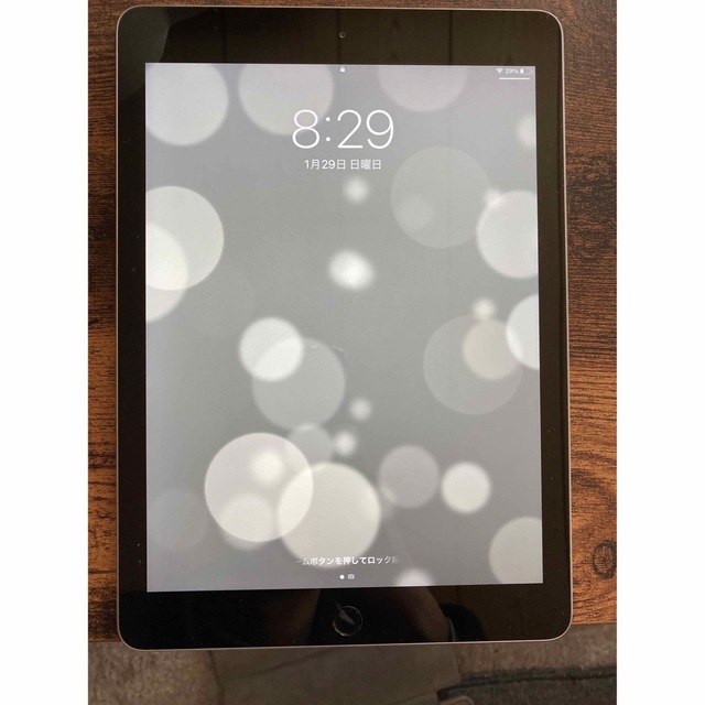 iPad第6世代 32GB Wi-Fiモデル ブラック-