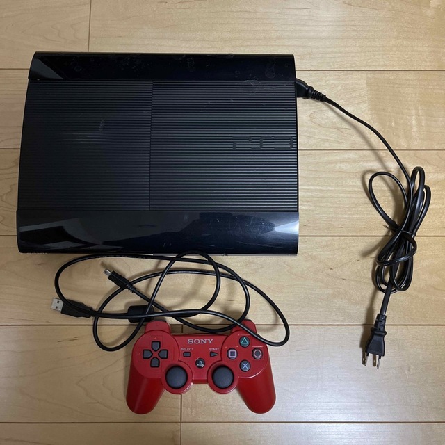 PlayStation3(プレイステーション3)のPS3 CECH-4000B COD BO2付 エンタメ/ホビーのゲームソフト/ゲーム機本体(家庭用ゲーム機本体)の商品写真