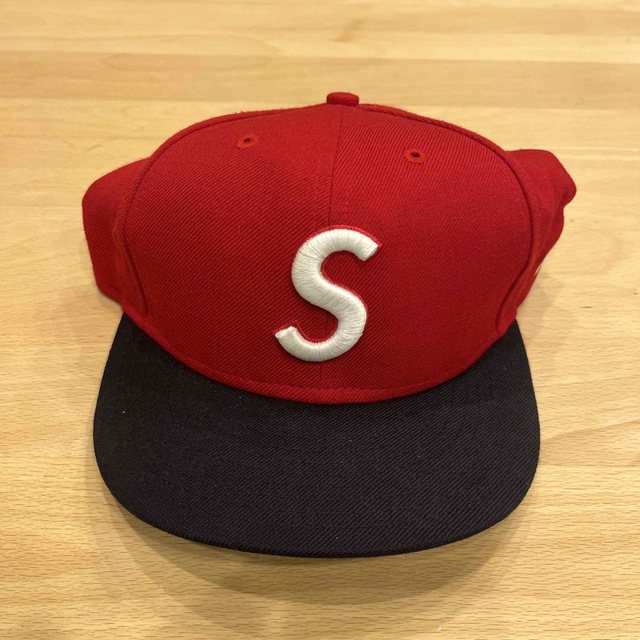 帽子supreme