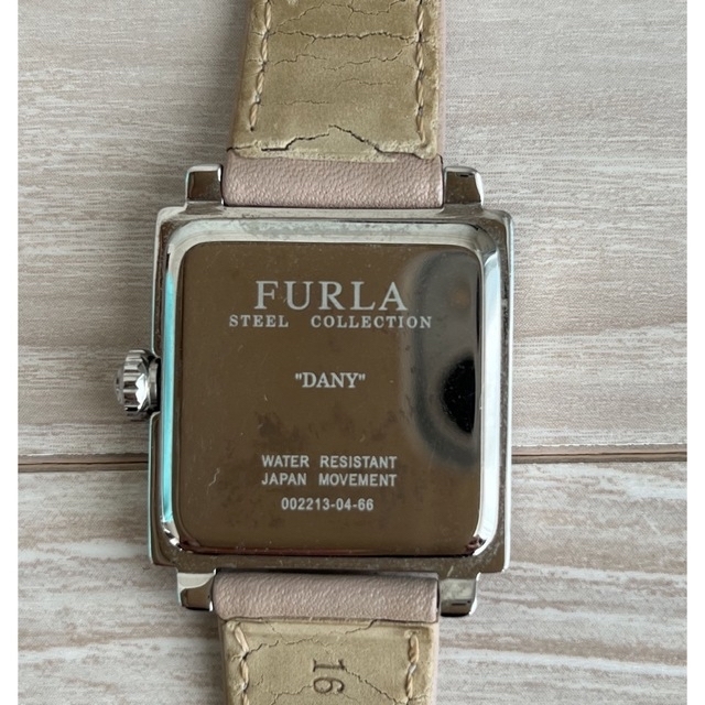 FURLA クリスタル入り 腕時計 1