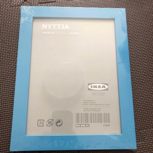 IKEA(イケア)の新品 IKEA NYTTJA 18 × 24 cm フォトフレーム インテリア/住まい/日用品のインテリア小物(フォトフレーム)の商品写真