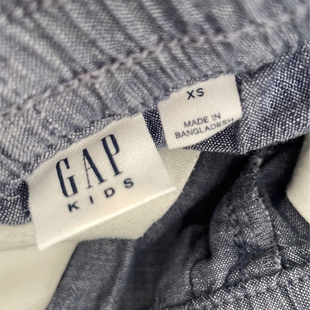 GAP Kids(ギャップキッズ)の恐竜　短パン キッズ/ベビー/マタニティのキッズ服男の子用(90cm~)(パンツ/スパッツ)の商品写真