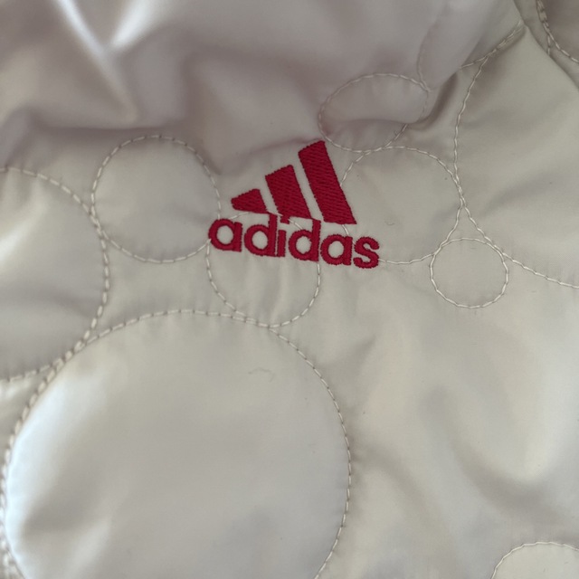 adidas(アディダス)のシロップ様専用　adidas キルティングパーカー レディースのトップス(パーカー)の商品写真