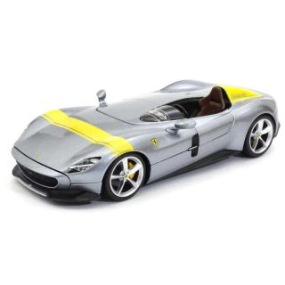 ブラーゴ Bburago 1/24 フェラーリ モンツァ SP1(シルバー) 1(ミニカー)