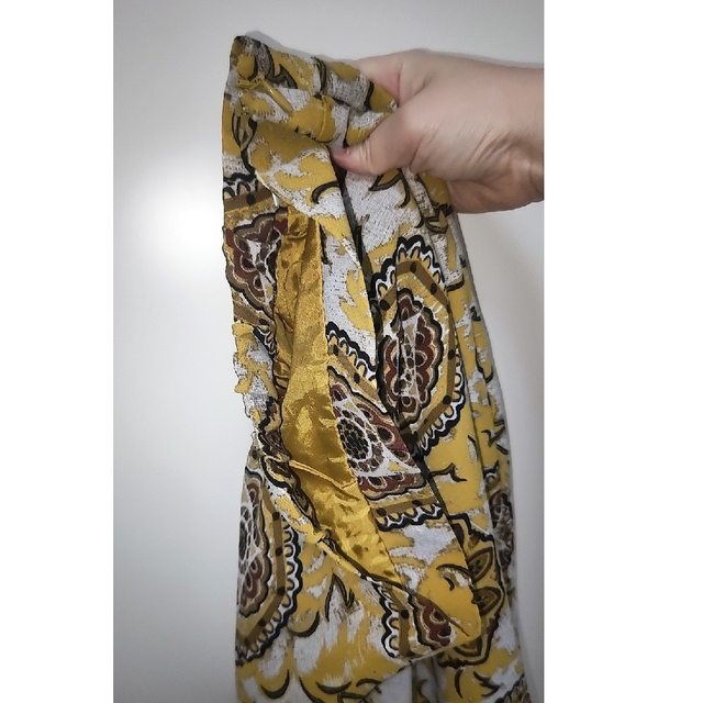 URBAN RESEARCH(アーバンリサーチ)の【値下げ】【アーバンリサーチ】2022秋商品 プリントマーメイドスカート黄 レディースのスカート(ロングスカート)の商品写真