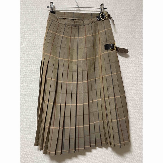 BURBERRY(バーバリー)の希少　ヴィンテージ　Burberry ブラウン　キルトスカート　ウール　プリーツ レディースのスカート(ロングスカート)の商品写真