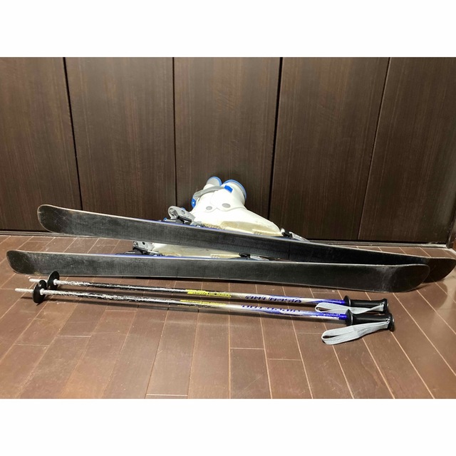 スキー4点セット スキー板 ビンディング ブーツ スティック ポール