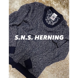 【S.N.S. HERNING】定価約70%OFF 美品 モザイクニット(ニット/セーター)