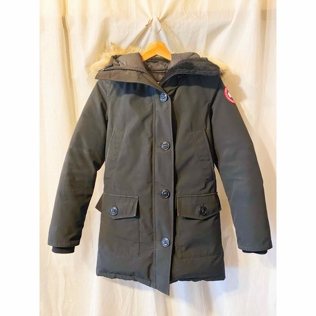 CANADA GOOSE(カナダグース)のCANADA GOOSEカナダグース ダウンジャケット レディースのジャケット/アウター(ダウンジャケット)の商品写真