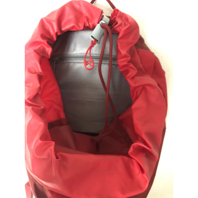 Lowe Alpine(ロウアルパイン)の未使用　Lowealpineロウアルパイン　軽量ザック20L メンズのバッグ(バッグパック/リュック)の商品写真