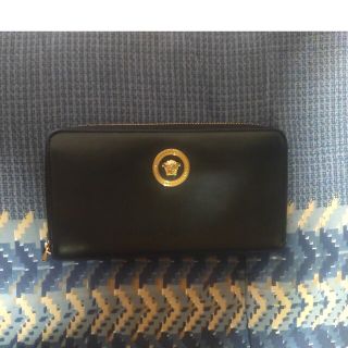 ヴェルサーチ(VERSACE)の★ヴェルサーチ、長財布★(長財布)