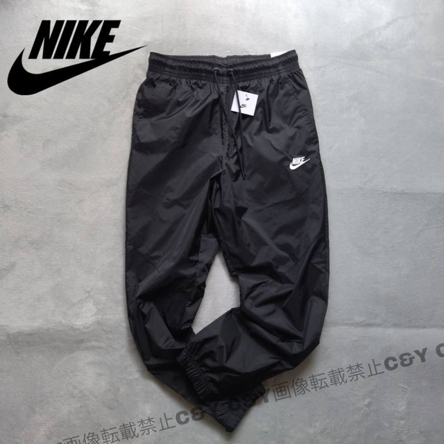 新品未使用 NIKE ナイロンパンツ