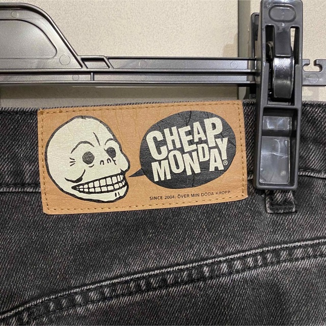 CHEAP MONDAY(チープマンデー)のSALE CHEAP MONDAY♥︎ストレートデニム レディースのパンツ(デニム/ジーンズ)の商品写真