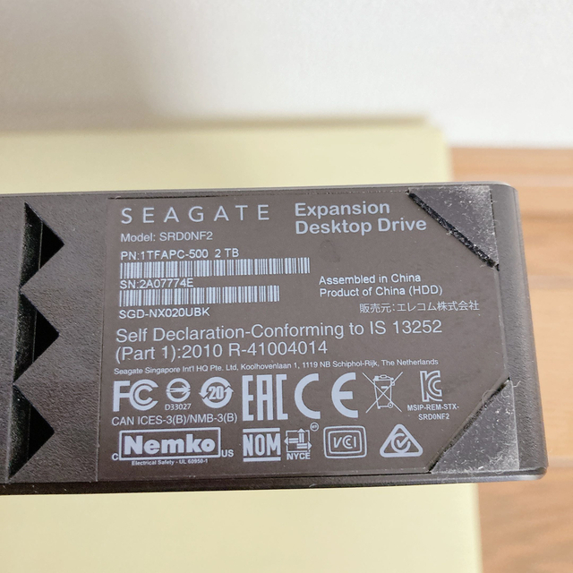 ELECOM(エレコム)のSEAGATE ELECOM 3.5インチHDD 2TB ハードディスクブラック スマホ/家電/カメラのテレビ/映像機器(その他)の商品写真