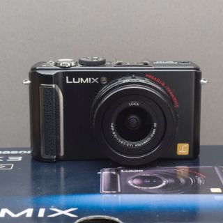 パナソニック(Panasonic)のLUMIX LX-3 デジタルカメラ(コンパクトデジタルカメラ)