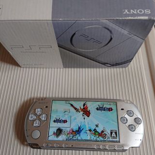 プレイステーションポータブル(PlayStation Portable)のPSP-3000 本体 箱付き シルバー(携帯用ゲーム機本体)