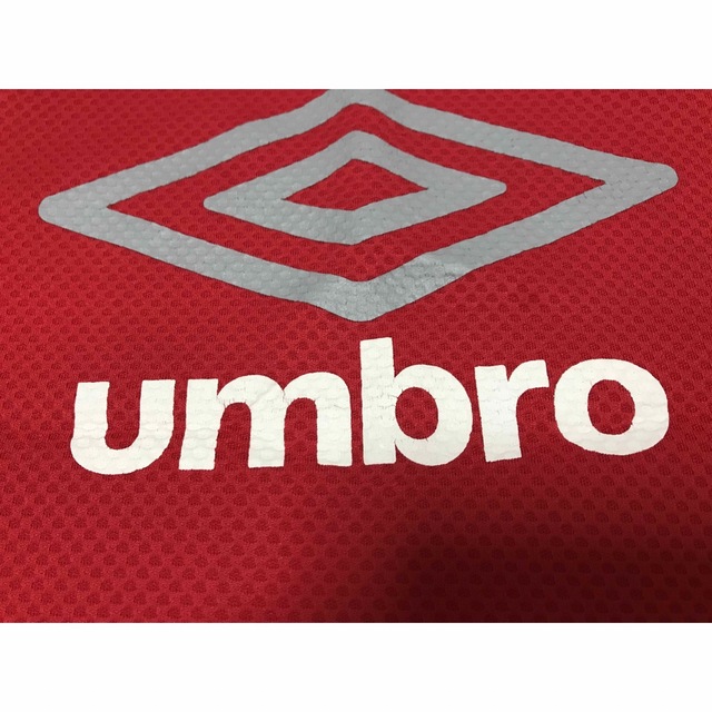 UMBRO(アンブロ)のUmbro アンブロ ★サッカー   野球   テニス★ 150 ランニング　赤 キッズ/ベビー/マタニティのキッズ服男の子用(90cm~)(Tシャツ/カットソー)の商品写真