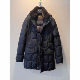 MooRER - MooRER ムーレー ダウンコート 44(S位) 濃紺 【古着】【中古 MooRER - MooRER ムーレー ダウンコート 44(S位) 濃紺 【古着】【中古