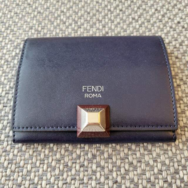 FENDI - FENDI カードケース 名刺入れ フェンディ スタッズ ミニ財布