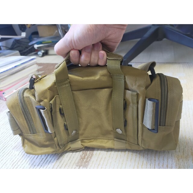 ウエストバッグ ミリタリー タクティカル ポーチ 4way MOLLE 美品 エンタメ/ホビーのミリタリー(個人装備)の商品写真