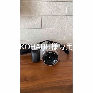 ソニー(SONY)のSONY α6400 シルバー　【KOHARU様専用】(ミラーレス一眼)