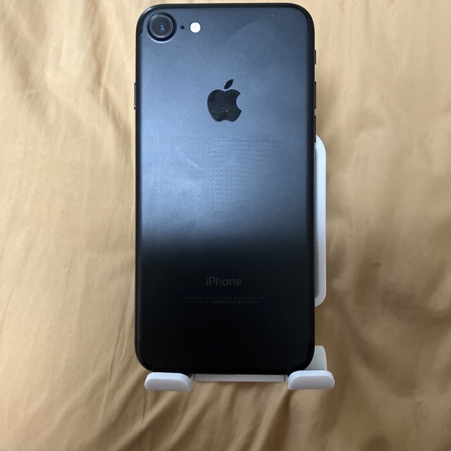 iPhone 7 Black 32 GB SIMフリー 1