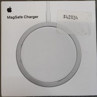 アップル(Apple)のMagSafe充電器(その他)