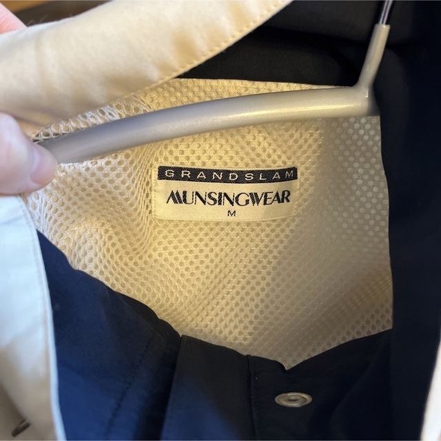 Munsingwear(マンシングウェア)の【Nanami様専用】マンシングウェア　ライトジャケット/ブルゾン　レディース スポーツ/アウトドアのゴルフ(ウエア)の商品写真