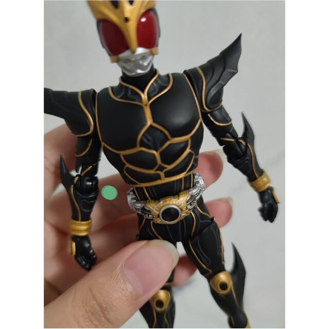 真骨彫製法 仮面ライダークウガ アルティメットフォーム S.H.F shf