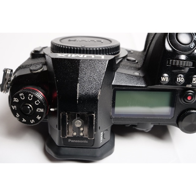 Panasonic(パナソニック)の【本日のみ値下げ中】LUMIX G9 PRO スマホ/家電/カメラのカメラ(ミラーレス一眼)の商品写真