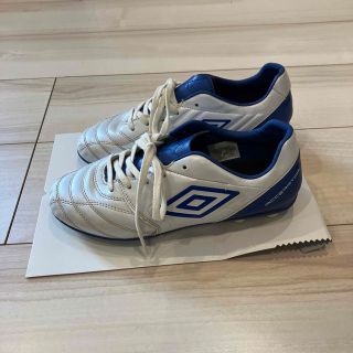 アンブロ(UMBRO)の【umbro】スパイク　23.5(シューズ)