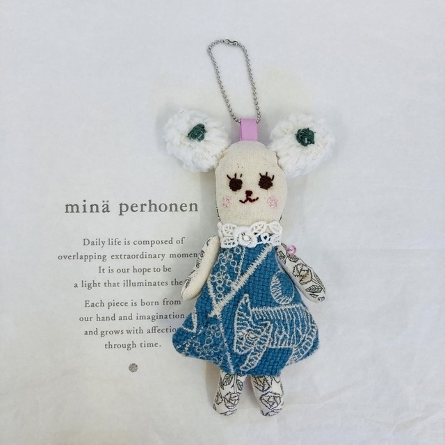 mina perhonen(ミナペルホネン)のYibuki様 ハンドメイドのファッション小物(バッグチャーム)の商品写真