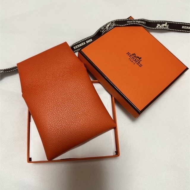 Hermes(エルメス)の新品　HERMES  エルメス　バスティア　コインケース　オレンジ レディースのファッション小物(コインケース)の商品写真